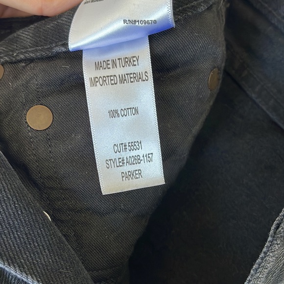 Agolde - Parker Shorts - Picture 9 of 11